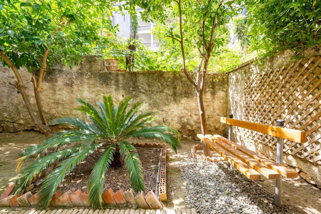 Secret Garden Downtown Leilighet Athen Eksteriør bilde